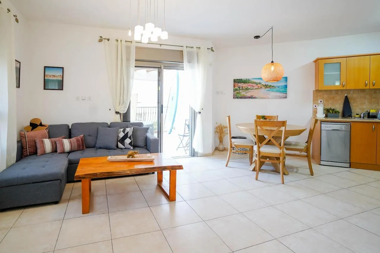 Two Bed Room Apartment 5 Min Walk To The Beach Eilat